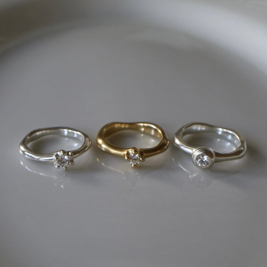 3 type Engagement Ring