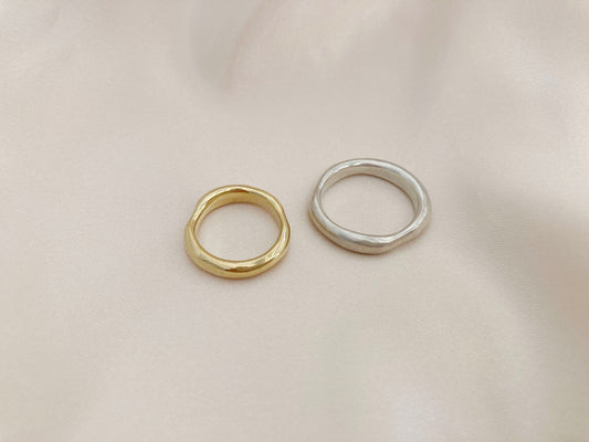 Marriage Ring 3_4 Nude